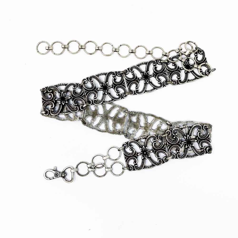 Metal Silver-tone Concho Chain Belt - Picture 1 of 8